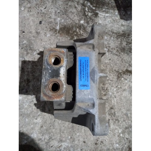 Подушка двигателя задняя Mercedes (523), 9412415713