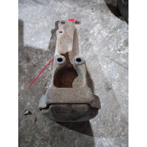 Отбойник заднего моста Mercedes (672), 9473250809-2