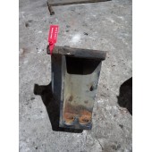 Кронштейн торсиона кабины Mercedes Actros MP1 RH (927)