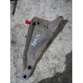 Кронштейн кабины Mercedes Axor RH (915)