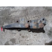 Кронштейн пневмоподушек Mercedes Axor LH (933)