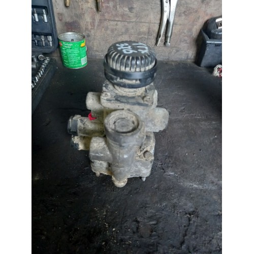 Кран управления тормозами прицепа MAN TGX 440 002952 (659), 9730090060-1