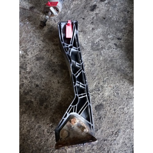 Кронштейн бампера MAN TGX 440 002952 LH деф. (861), 81416140015