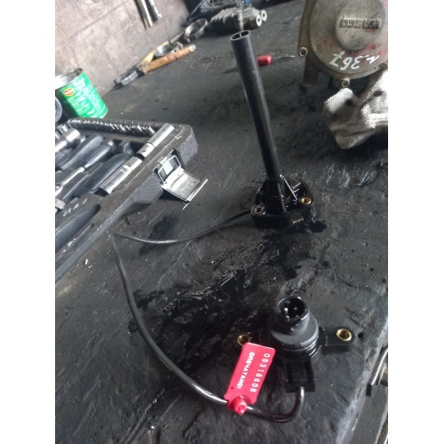 Датчик уровня масла Renault-T (608), 22022794