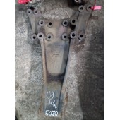 Кронштейн реактивной тяги (бугель) Mercedes (718)