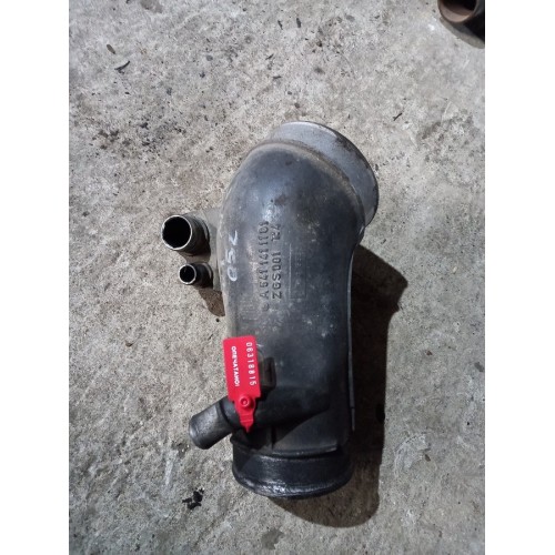 Патрубок воздушного фильтра Mercedes OM 501 (815), 5411411101