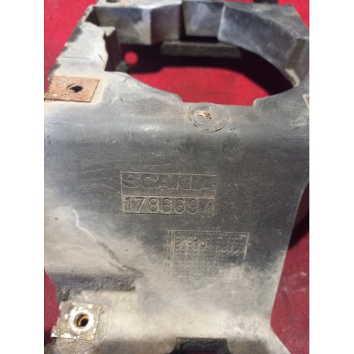Кронштейн ПТФ Scania P340 633203 LH (179), 1786694-1