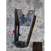 Кронштейн переднего амортизатора Scania P340 633203 верхний (156)