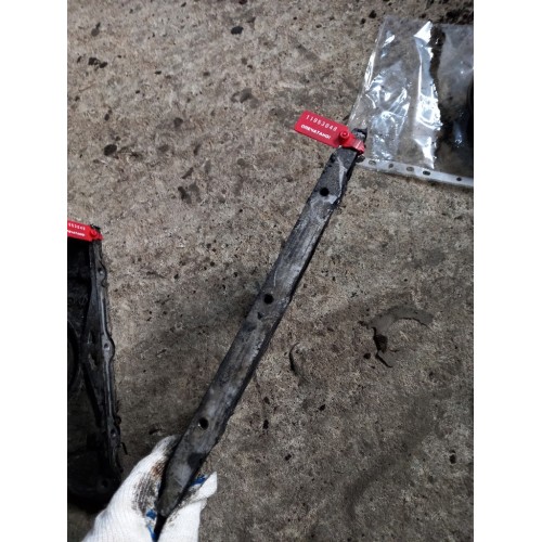 Крышка двигателя лобовая Mercedes Actros (048), 51015013035-1