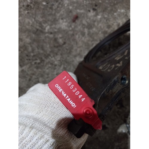 Крышка двигателя лобовая Mercedes Axor (044), 4570111107-1