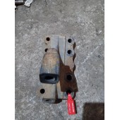 Кронштейн V-образной тяги Mercedes (061)