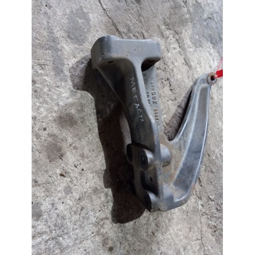 Кронштейн кабины Mercedes Actros MP3 MEGA передний RH (010), 9303171301-4