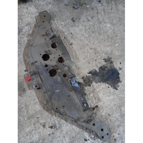 Кронштейн розеток Mercedes Actros (566), -1