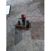 Кронштейн подножки Mercedes (558)