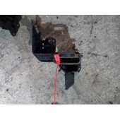 Кронштейн подножки Mercedes (582)