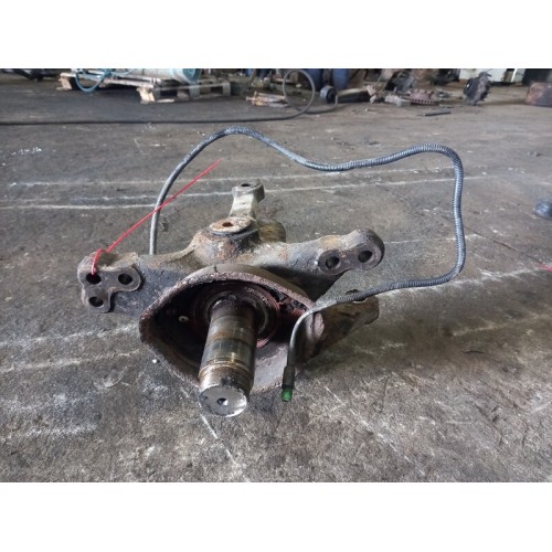 Цапфа (кулак поворотный) Scania R420 023183 2007г LH (446) , 