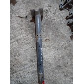 Кронштейн полукрыла (труба) Mercedes задний (624)