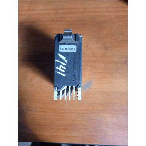 Преобразователь напряжения Mercedes Actros Axor 10А (222), 0005429325-1