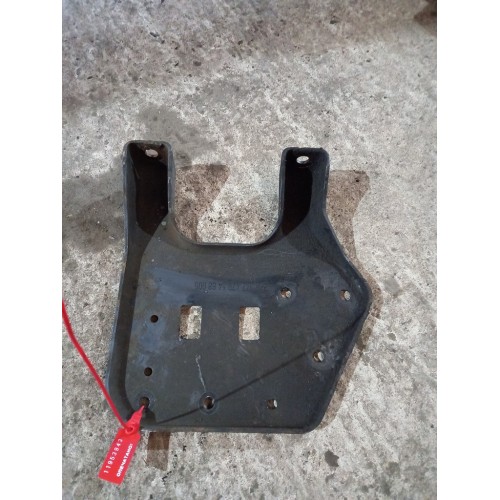 Кронштейн осушителя Mercedes Actros (943), 9424295468