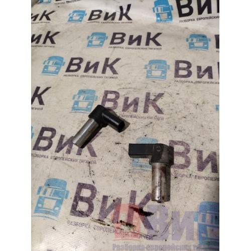 Датчик коленвала (распредвала) Mercedes Actros Axor (732)*, 0011533120-1