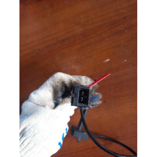 Датчик уровня охлаждающей жидкости Mercedes Actros Axor (736), 9425420217-1