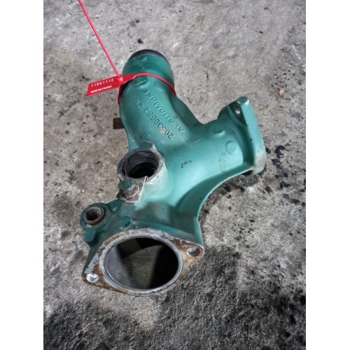 Патрубок охлаждения Volvo D13А (к помпе) (112), 20539684-2