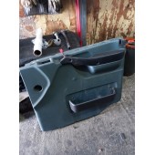 Обшивка (карта) двери DAF 95 583587 в сборе RH (048)