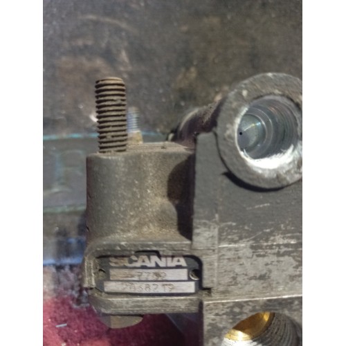 Кран ускорительный Scania G400 269358 (315), 2038219-1