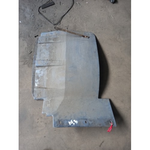 Подкрылок основной подножки DAF 95/105 передний LH (825) , 1796248