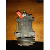 Компрессор кондиционера Renault Magnum MACK440 (957)