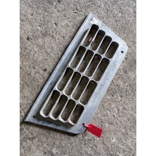 Накладка на подножку основную DAF 95/105 верхняя (800), 9673144-2