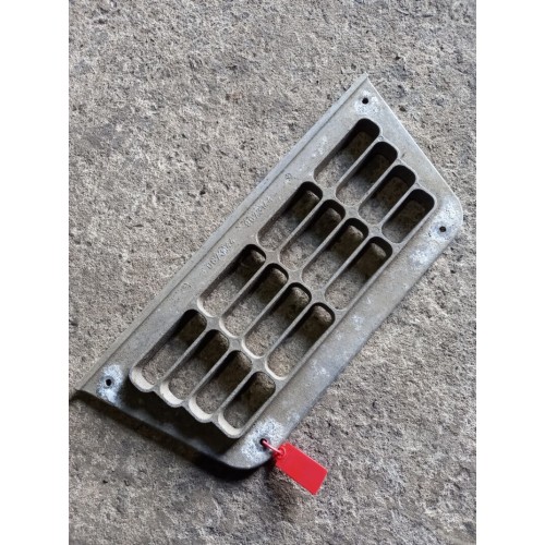 Накладка на подножку основную DAF 95/105 верхняя (796), 9673144-2