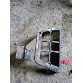 Кронштейн подножки нижней DAF 105 LH (991)