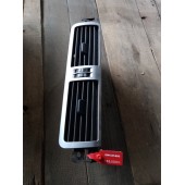 Дефлектор салона MAN TGX/TGS центральный (960)