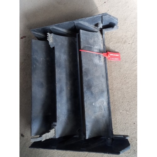 Часть решетки радиатора (откидная) DAF 95 (911), 1309112-2