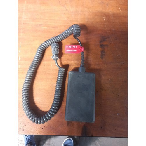 Пульт управления подвеской Iveco (464), 4460561190-2