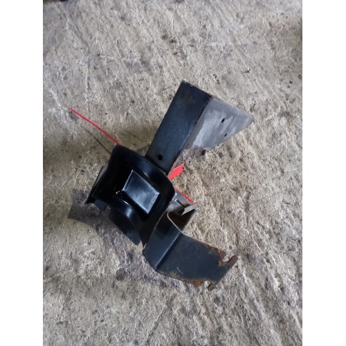 Кронштейн бачка ГУРа DAF 95 547875 (998), -2