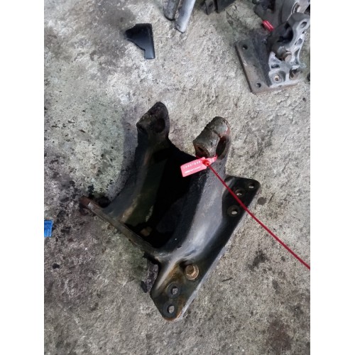 Кронштейн передней рессоры Volvo FH 131881 передний LH (849), 