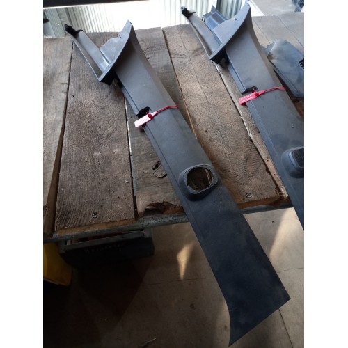 Накладка на стойку лобового стекла MAN TGX/TGS внутренняя RH (563), 81624306006