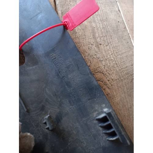 Накладка на стойку лобового стекла MAN TGA внутренняя LH (565), 81624300113-2