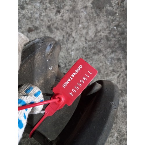 Кронштейн вискомуфты Iveco (554), 500369867-2