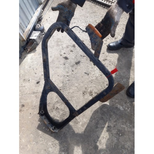 Кронштейн переднего крыла Renault Premium 024366 DXI передний LH (096), -1