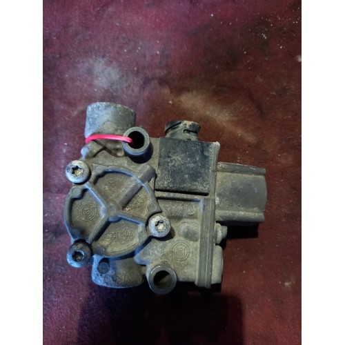 Кран ABS Renault Volvo KNORR (049), 20516342-1