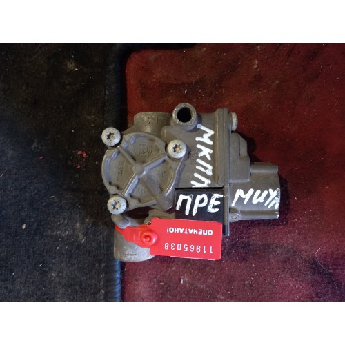 Кран ABS Renault Volvo KNORR (038), BR9152