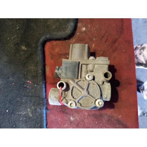 Кран ABS Renault Volvo KNORR (037), 20516342-3