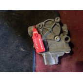 Кран ABS Renault Volvo KNORR (033)