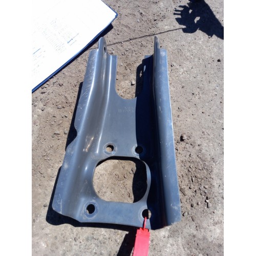 Кронштейн переднего амортизатора Renault TS верхний (703), 21507833-2