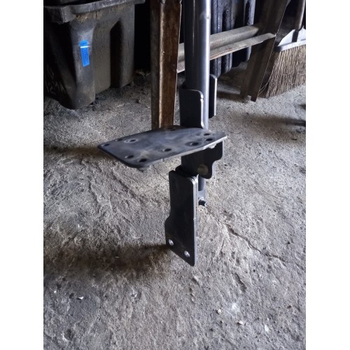 Кронштейн розеток Renault TS (810), 21243556-3