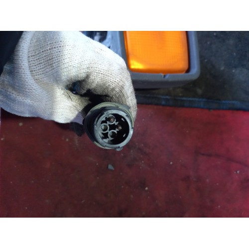 Фонарь освещения Renault T-серия (за кабиной) (357), -1