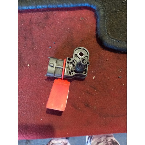 Датчик давления наддува Iveco Stralis (285), 0281006102-1